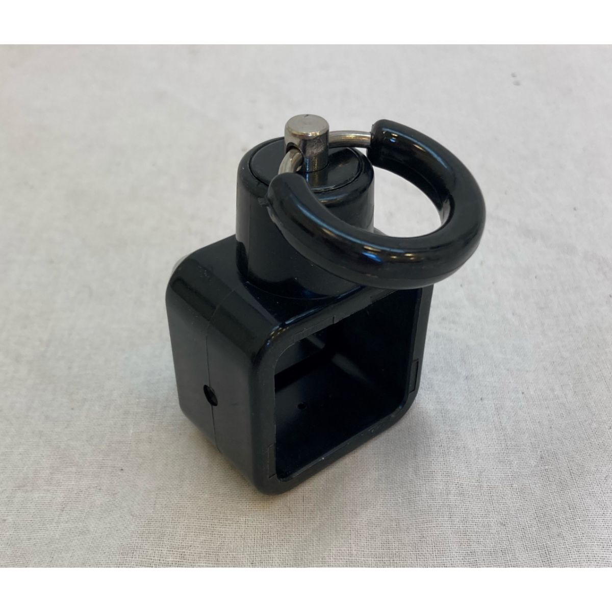 Bracket for leg with split - 37mm