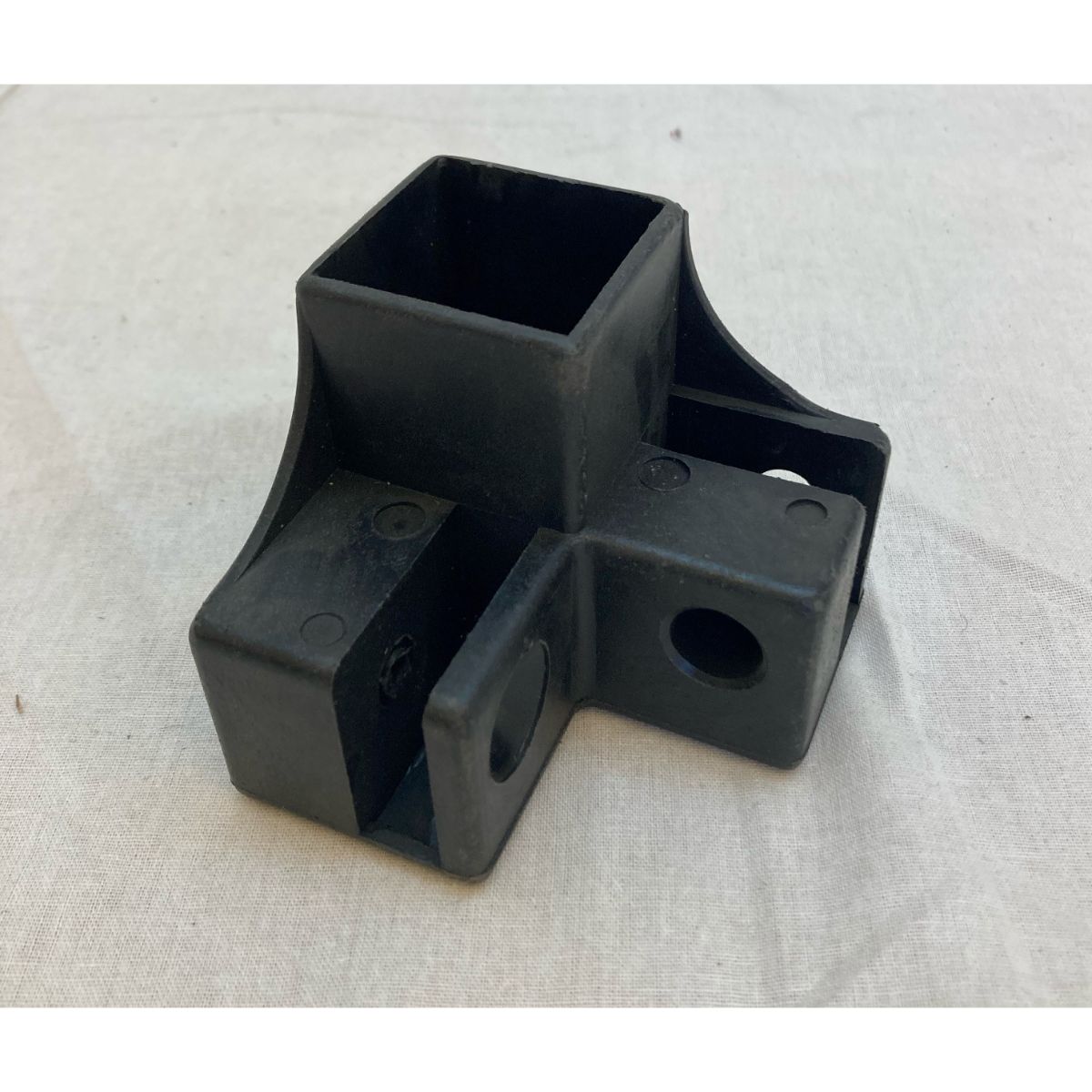 Bracket corner 2 way top 37 mm